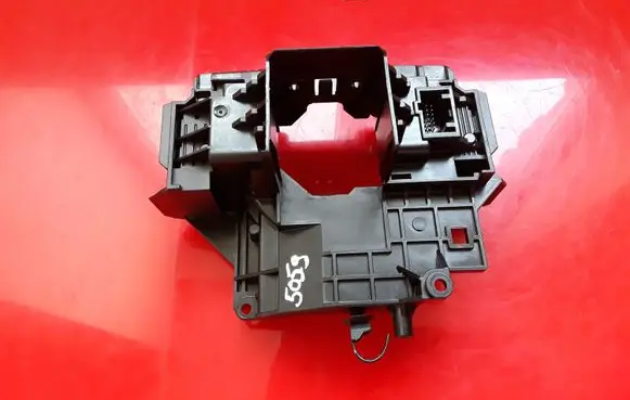 Ford Focus Other devices BV6T13N064AG FBYDA