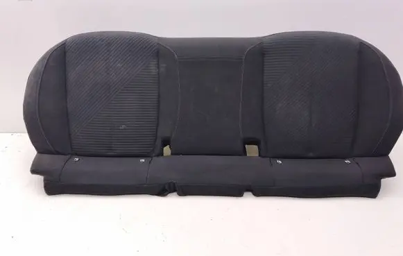 Peugeot 308 Rear seat P2643388X52