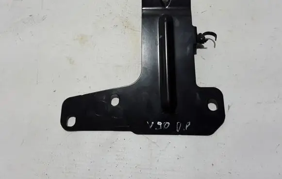Headlight/headlamp mounting bracket
