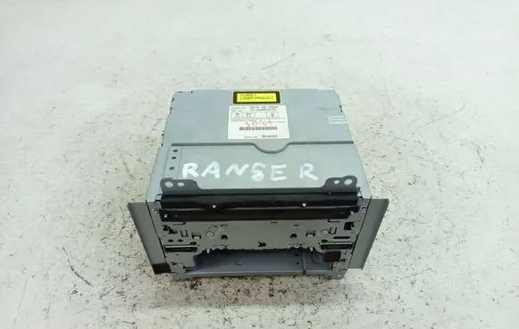 Ford Ranger Radio/CD/DVD/GPS head unit US1666DSXA
