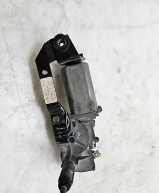 Opel Frontera A Rear window wiper motor 22107062