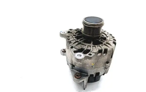 Volkswagen Touran III Generator/alternator 04L903023H