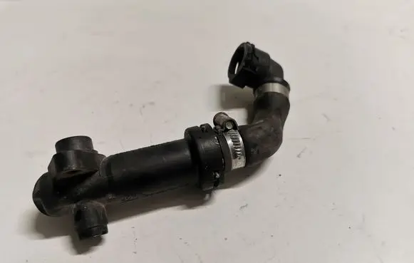BMW X5 E70 Engine coolant pipe/hose 7792622