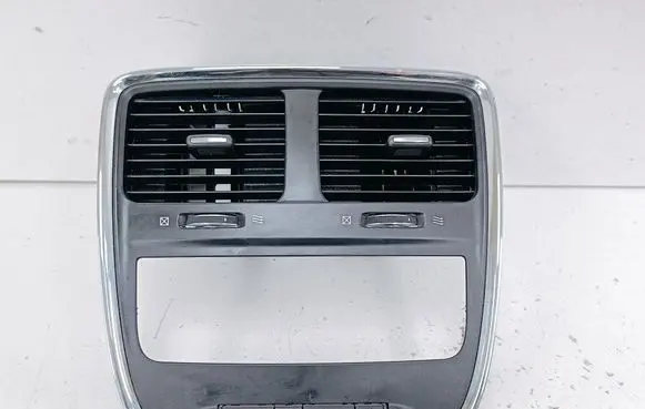 Dodge Grand Caravan Dash center air vent grill 1SQ531X9AE 68110973AC