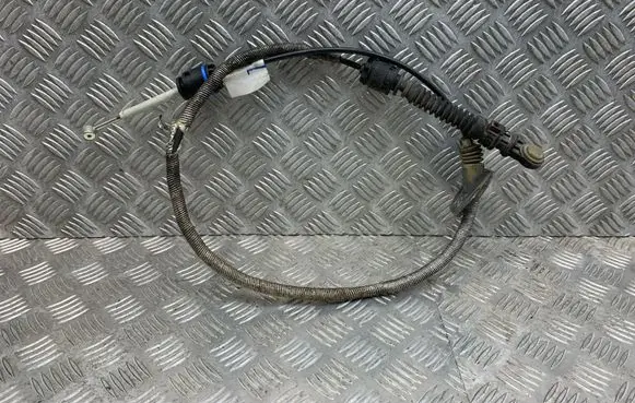 Volvo V50 Gear shift cable linkage 30783150