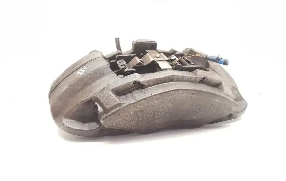 Mercedes-Benz C W205 Front brake caliper
