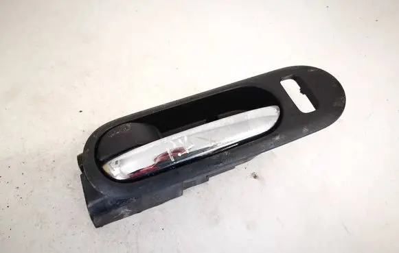 Mazda CX-7 Front door interior handle 