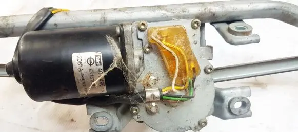 Opel Zafira A Wiper motor 40449612V