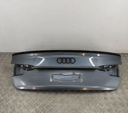 Audi A4 S4 B9 8W Tailgate/trunk/boot lid 8W5827025D