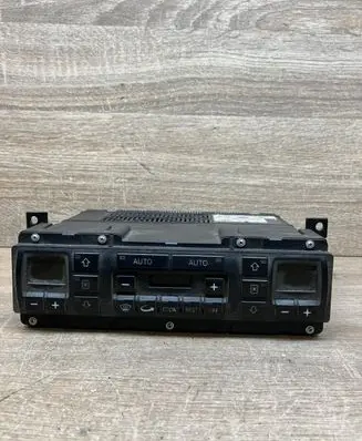 Audi A8 S8 D2 4D Climate control unit 4D0820043 5HB00715500