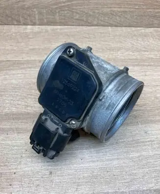 Opel Vectra C Mass air flow meter 12569224 AFH60M23