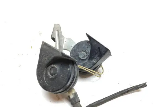 Peugeot 308 Horn signal 00240820