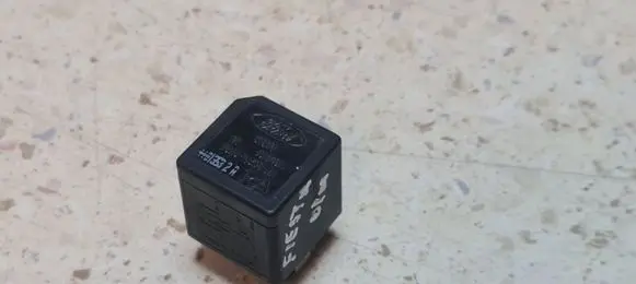 Ford Fiesta Other relay FOAB14B192AA