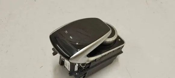 Mercedes-Benz GLE (W166 - C292) Head unit multimedia control A1669004819 A1669006514