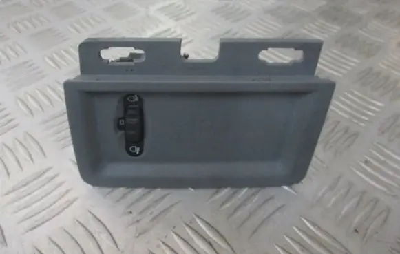 Renault Modus Headlight level height control switch 8200379685