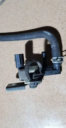 Suzuki Jimny Valve vacuum 