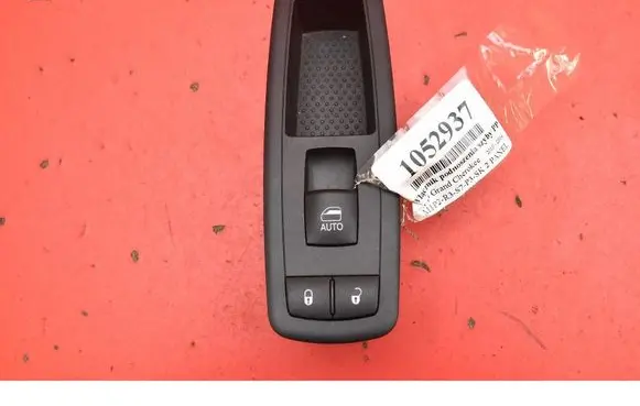 Jeep Grand Cherokee Electric window control switch 68030822AD