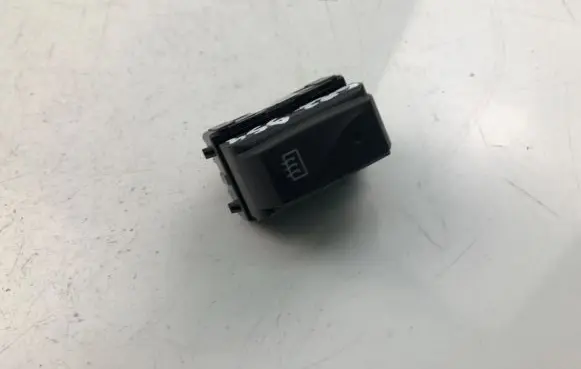 Renault Trafic II (X83) Windscreen/window heater switch 253508347R
