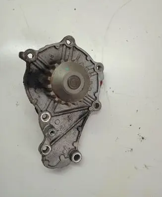 Peugeot 508 Water pump