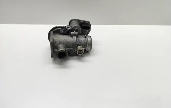 BMW 5 E60 E61 Throttle valve 7804384 780438401 B81751009