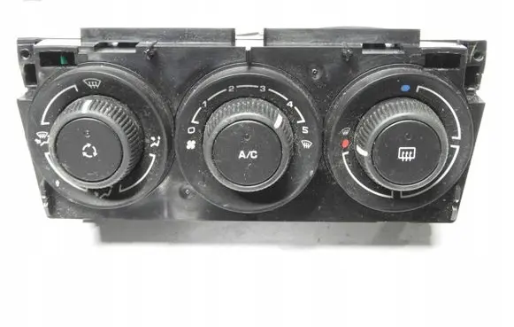 Peugeot 3008 I Climate control unit 9686219510