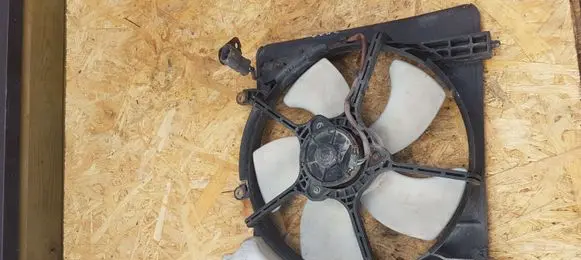 Honda Jazz Electric radiator cooling fan T4114
