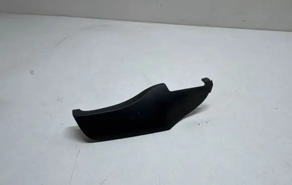 BMW 3 E90 E91 Seat trim 7118492