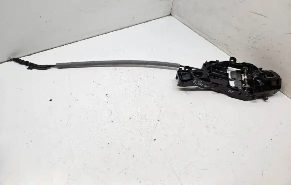Volkswagen Golf Sportsvan Front door exterior handle/bracket 510837812E