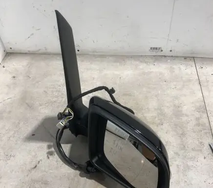 Mercedes-Benz V Class W447 Front door electric wing mirror
