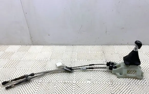 Hyundai i30 Gear shift rod 