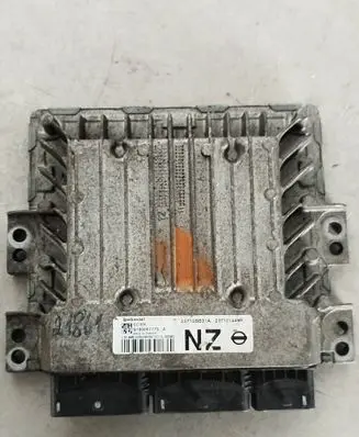 Nissan Qashqai Engine control unit/module 23710bb31a s180067173a