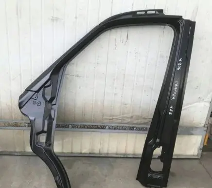 Front quarter panel