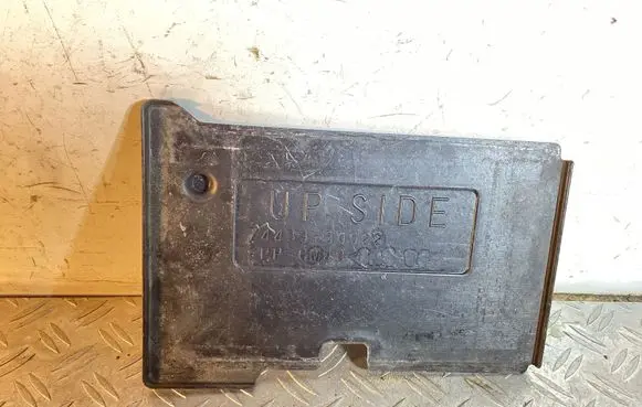 Battery tray