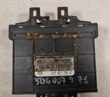 Volkswagen Transporter - Caravelle T4 Gearbox control unit/module 01P927733AT