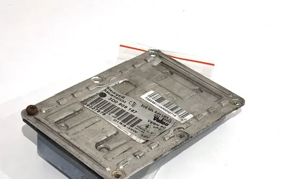 Volkswagen Touareg I Voltage converter/converter module 3D0909157