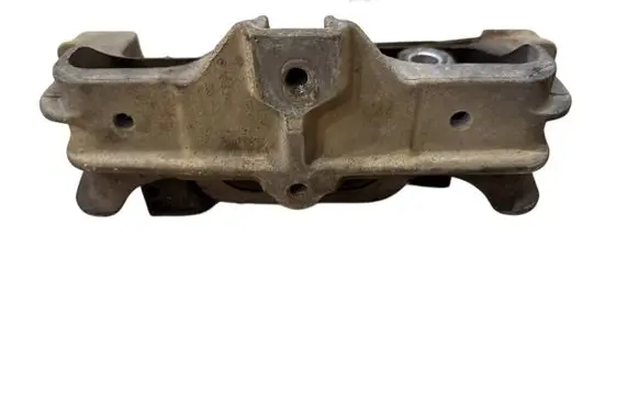 Mercedes-Benz B W246 W242 Engine mount bracket A2462401817 2462401817
