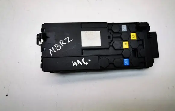 Mercedes-Benz R W251 Fuse module E0000031 013948411 2115452601