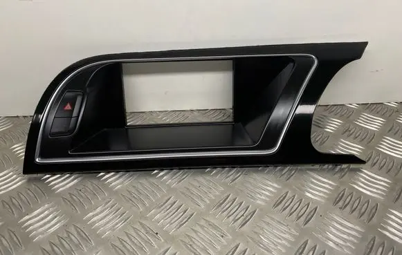 Audi S5 Radio/GPS head unit trim 8T2857185P