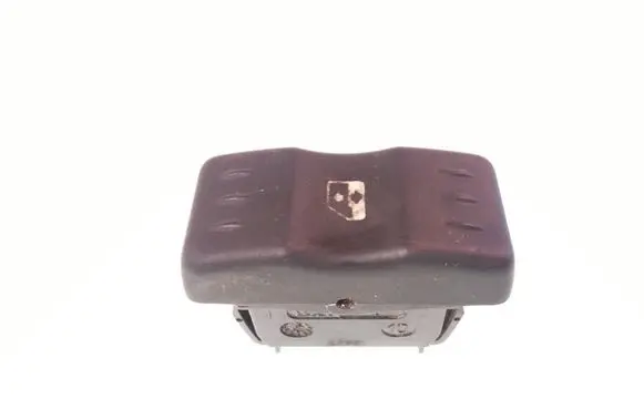 Citroen Xsara Picasso Electric window control switch 22681