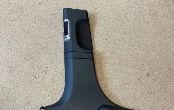 Hyundai Ioniq 5 (B) pillar trim (bottom) 85836GI100 97060GI100