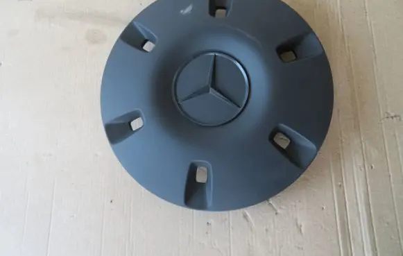 Mercedes-Benz Sprinter W907 W910 Original wheel cap A9064010025
