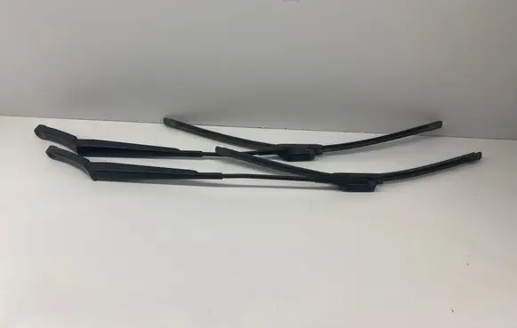 Volkswagen Tiguan Headlight wiper blade set 