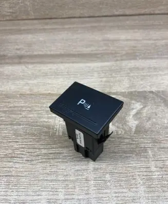 Volkswagen Touareg I Parking (PDC) sensor switch 7L6919281A