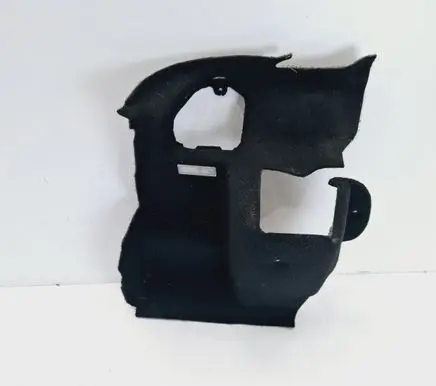 Trunk/boot lower side trim panel