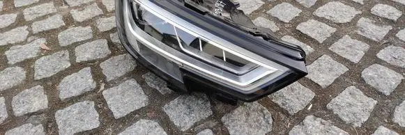 Audi A3 S3 8V Headlight/headlamp 8V0941036