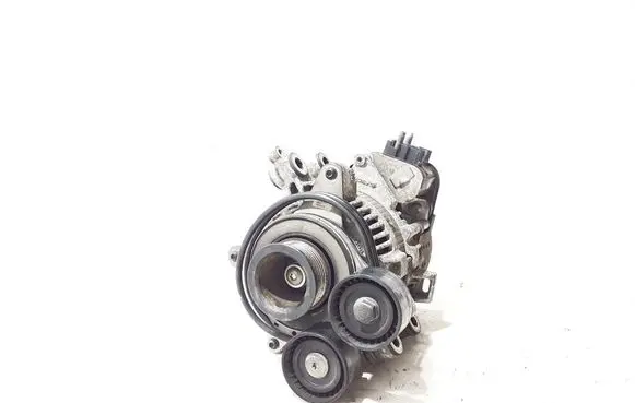Volvo XC40 Generator/alternator 32383087