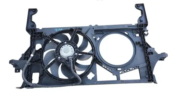 Renault Master II Radiator cooling fan shroud 