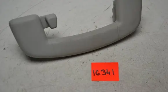 Volkswagen Golf VII Rear interior roof grab handle 5G9857643A