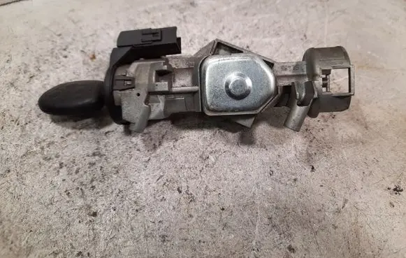 Ford Focus Ignition lock 3M513F880AC