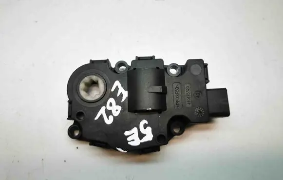 BMW 1 E82 E88 Air flap motor/actuator 412650750 CZ1139300711 EFB332